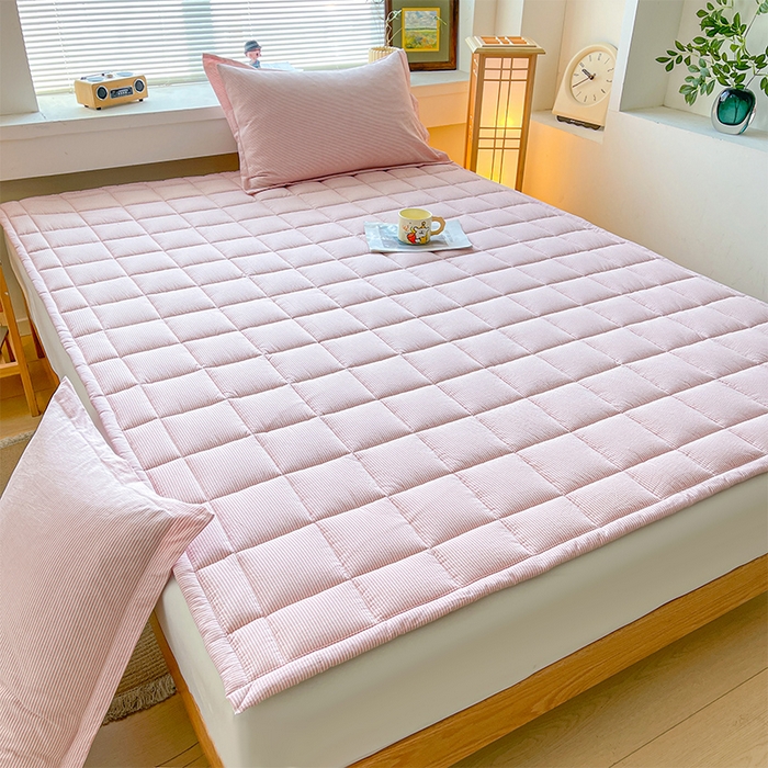 91家纺网 家纺一手货源 找家纺 丽诺床垫 2025新款亲肤舒适全棉纯棉色织棉花床褥床垫-少女粉 细条粉