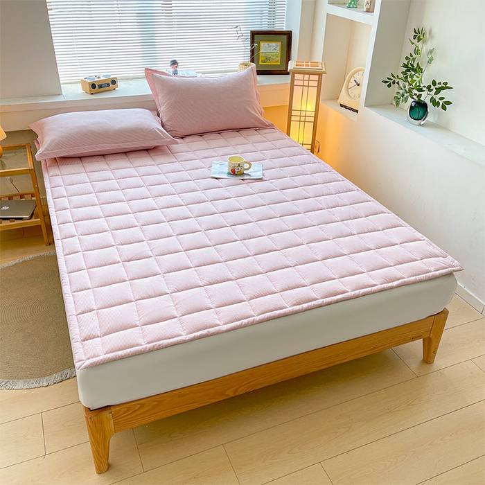 91家纺网 家纺一手货源 找家纺 丽诺床垫 2025新款亲肤舒适全棉纯棉色织棉花床褥床垫-少女粉 细条粉