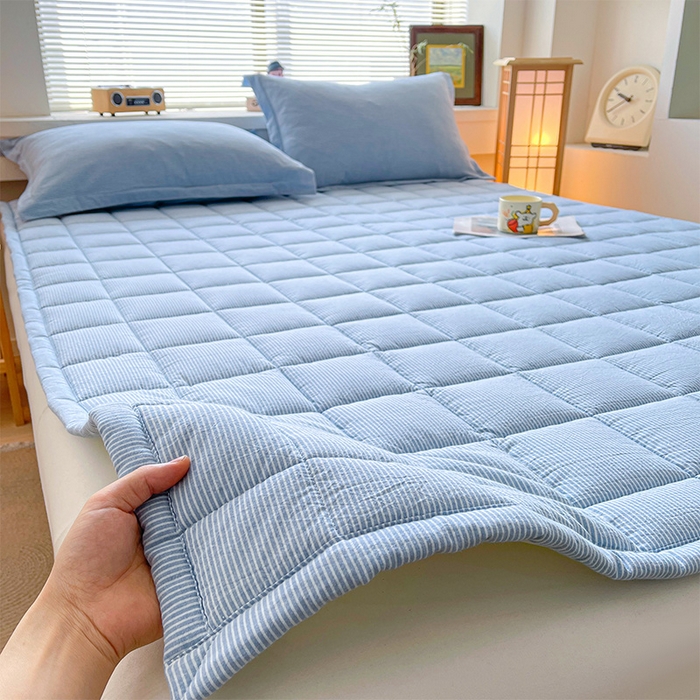 91家纺网 家纺一手货源 找家纺 丽诺床垫 2025新款亲肤舒适全棉纯棉色织棉花床褥床垫-少女粉 细条蓝