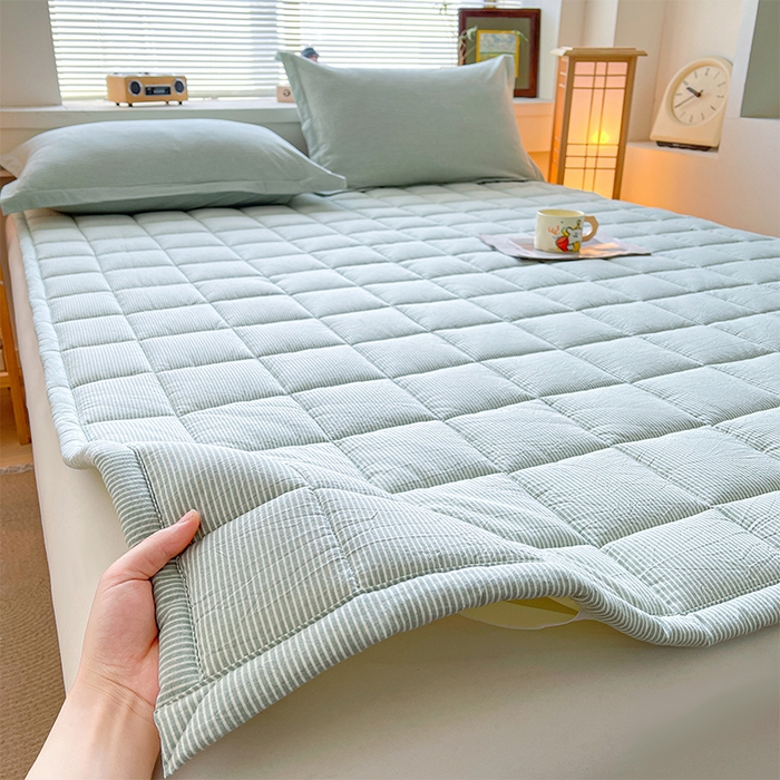91家纺网 家纺一手货源 找家纺 丽诺床垫 2025新款亲肤舒适全棉纯棉色织棉花床褥床垫-少女粉 细条绿
