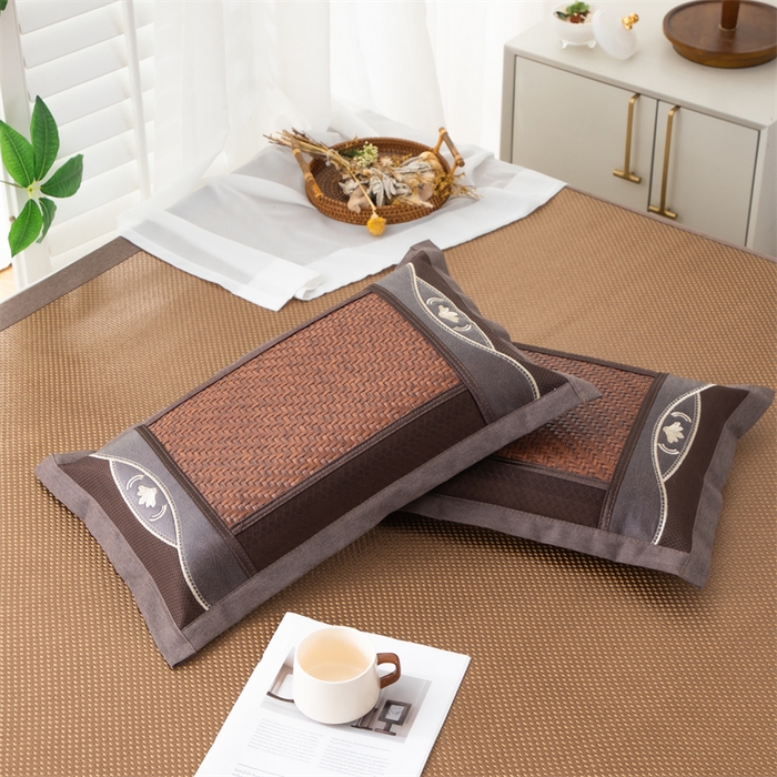 91家纺网 家纺一手货源 找家纺 织布人 2025新款荞麦枕夏凉感PE藤茶香枕全荞麦壳枕头午睡枕颈椎枕芯 欧式PE藤凉感枕-咖色 40x60cm /只 荞麦枕