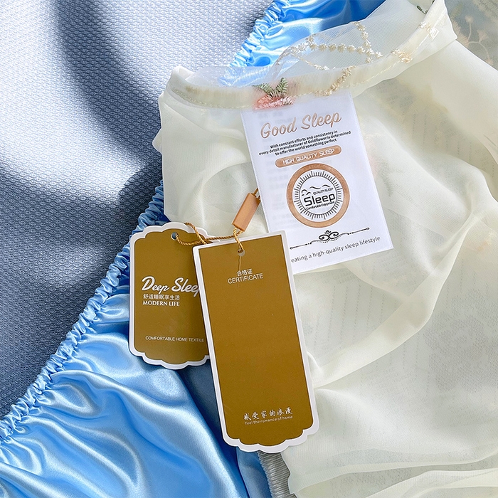 91家纺网 家纺一手货源 找家纺 罗艺轩 2025新款PE中分子凉感软凉席席子床裙款 德拉庄园-天空蓝