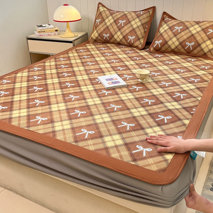 91家纺网 家纺一手货源 找家纺 （总）安哆啦家纺 2025新款A类小清新卡通高品质冰藤印花凉席床笠床席款