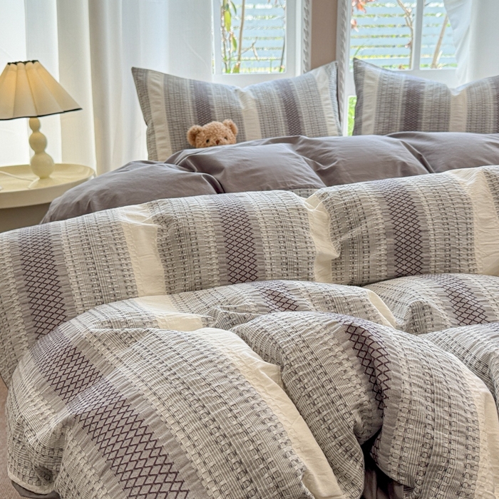 91家纺网 家纺一手货源 找家纺 米可2025春夏新款A类色织华夫格提花全棉四件套 沐言-灰