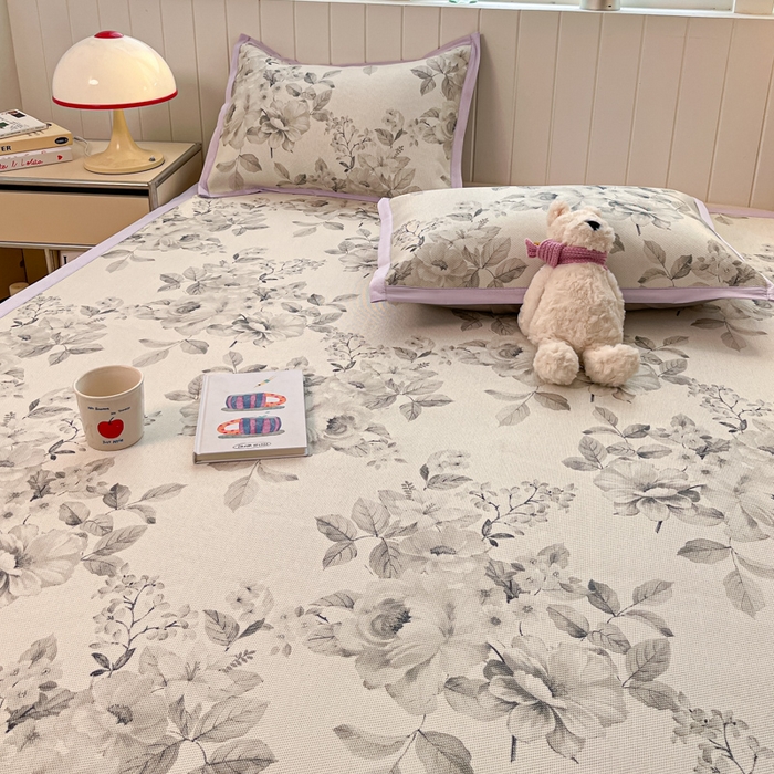 91家纺网 家纺一手货源 找家纺 安哆啦家纺 2025新款A类小清新卡通高品质冰藤印花凉席床笠床席款 冰藤席-写意人生【平铺款】