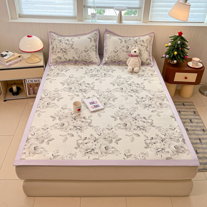 91家纺网 家纺一手货源 找家纺 安哆啦家纺 2025新款A类小清新卡通高品质冰藤印花凉席床笠床席款 冰藤席-写意人生【平铺款】