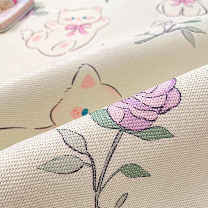 91家纺网 家纺一手货源 找家纺 安哆啦家纺 2025新款A类小清新卡通高品质冰藤印花凉席床笠床席款 冰藤席-紫花猫【平铺款】