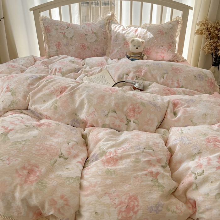 91家纺网 家纺一手货源 找家纺 繁花家居 2025新款镂空白色花边直播热款四件套 絮语