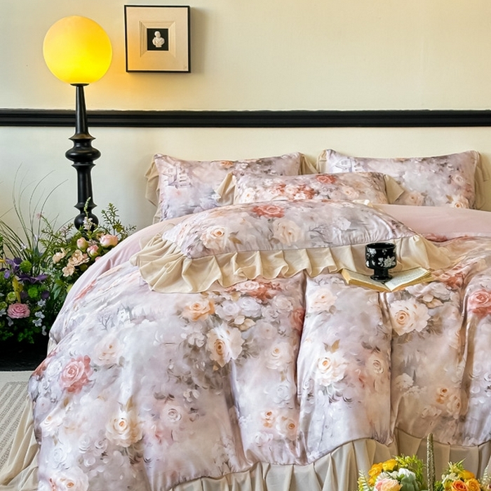 91家纺网 家纺一手货源 找家纺 （总）首选家纺 2025新款法式花边玉锦缎数码印花四件套