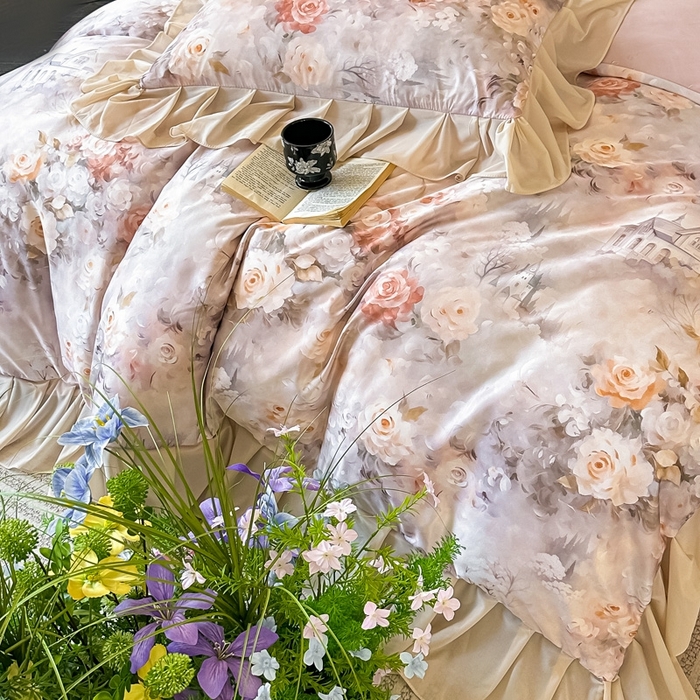 91家纺网 家纺一手货源 找家纺 首选家纺 2025新款法式花边玉锦缎数码印花四件套 法式-淡雅年华