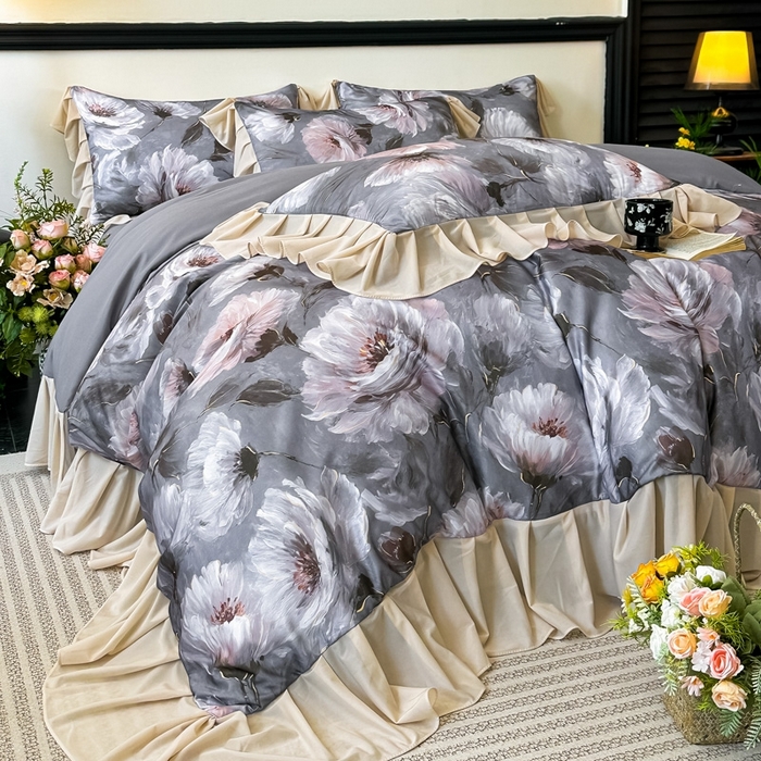 91家纺网 家纺一手货源 找家纺 首选家纺 2025新款法式花边玉锦缎数码印花四件套 法式-荷花