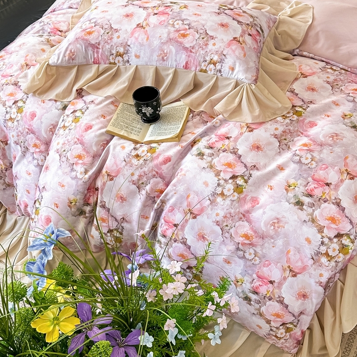 91家纺网 家纺一手货源 找家纺 首选家纺 2025新款法式花边玉锦缎数码印花四件套 法式-情人花朵