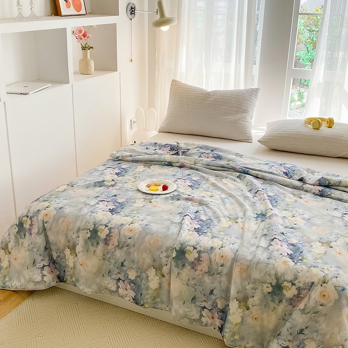 91家纺网 家纺一手货源 找家纺 梦莱斯2025新款印花夏被 艾维斯