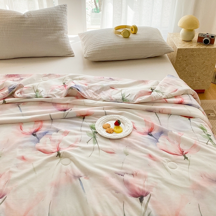 91家纺网 家纺一手货源 找家纺 梦莱斯2025新款印花夏被 梦思-红