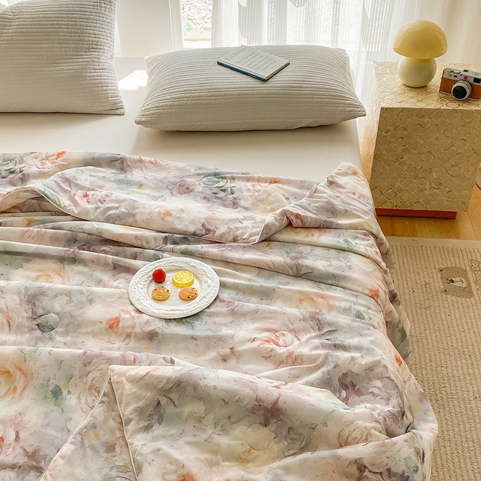 91家纺网 家纺一手货源 找家纺 梦莱斯2025新款印花夏被 莫妮卡