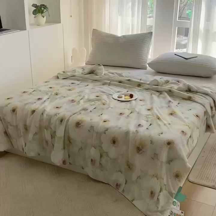 91家纺网 家纺一手货源 找家纺 梦莱斯2025新款印花夏被 银杏漫舞