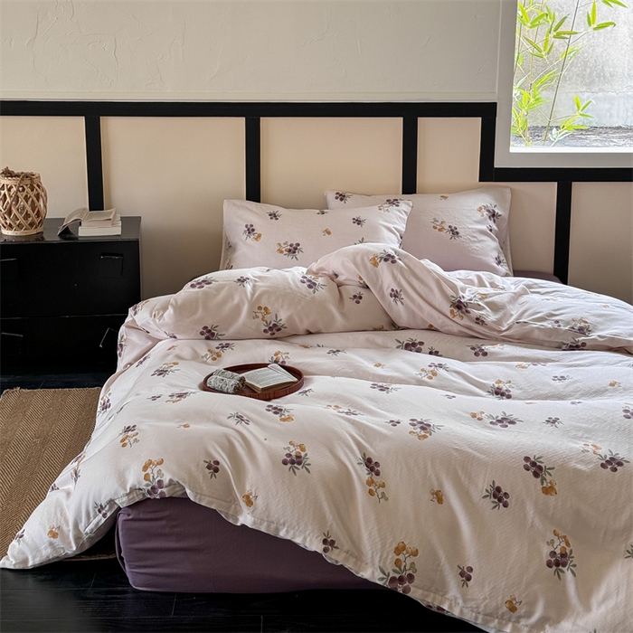 91家纺网 家纺一手货源 找家纺 窝米 2025春季新品全棉双层纱油画风花卉四件套系列（梦境花园、花研巧语） 枇杷园