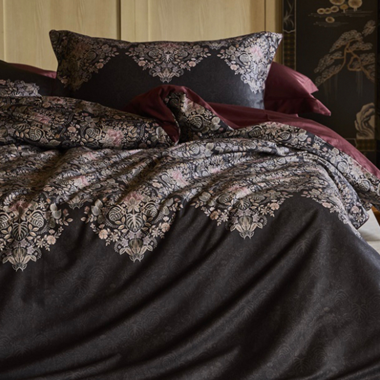 91家纺网 家纺一手货源 找家纺 （总）涞澳家纺 2025新款100支全棉数码印花四件套-云裳羽衣