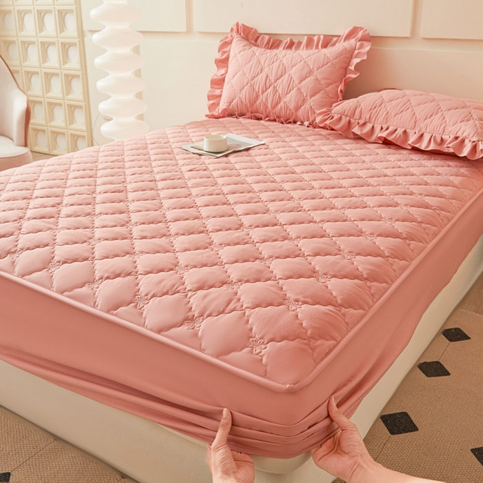 91家纺网 家纺一手货源 找家纺 怡源梦 2025新款蝶恋系列亲肤棉夹棉床笠 豆沙