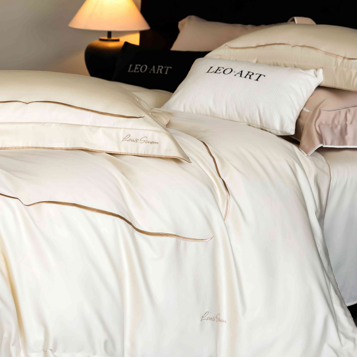 91家纺网 家纺一手货源 找家纺 涞澳家纺 2025新款80S全棉贡缎小蛮腰四件套-浅依 浅依-奶白