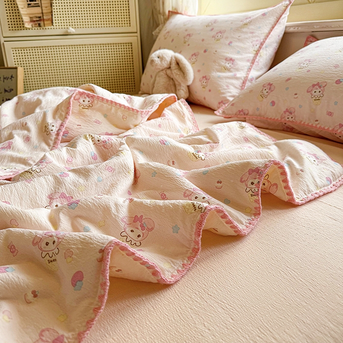 91家纺网 家纺一手货源 找家纺 星巴k家纺 2025新款春夏云感双层纱A类母婴级三角针夏被贝壳边夏凉被贝壳绣【可提供买家秀】 贝壳绣-小妹冰淇淋