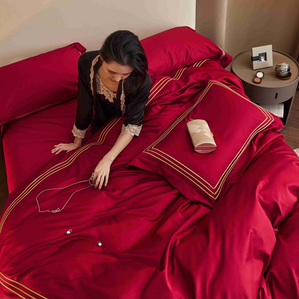 91家纺网 家纺一手货源 找家纺 涞澳家纺 2025新款婚庆款四件套 金玉恒美