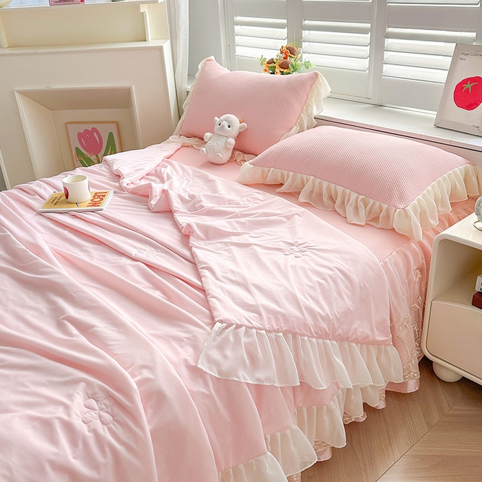 91家纺网 家纺一手货源 找家纺 （总）好儿喜家纺 2025新款繁花系列凉席床裙冰丝席床罩凉席韩式凉感豆豆凉席床盖四件套