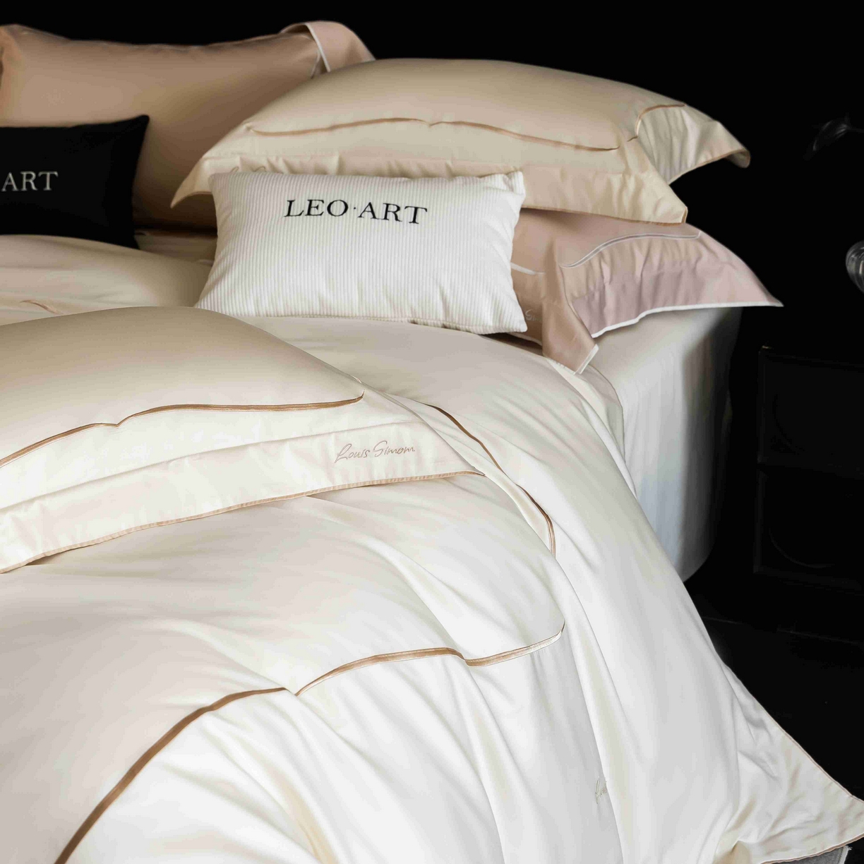 91家纺网 家纺一手货源 找家纺 涞澳家纺 2025新款80S全棉贡缎小蛮腰四件套-浅依 浅依-奶白