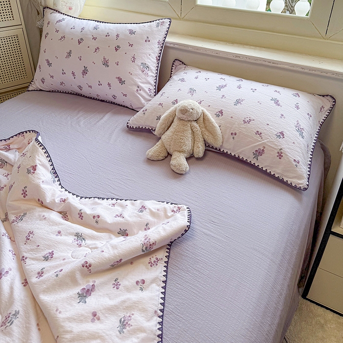 91家纺网 家纺一手货源 找家纺 星巴k家纺 2025新款春夏云感双层纱A类母婴级三角针夏被贝壳边夏凉被贝壳绣【可提供买家秀】 贝壳绣-葡萄微甜