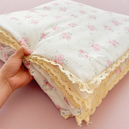 91家纺网 家纺一手货源 找家纺 可思家纺 2025新款针织棉双层纱夏被 春风里