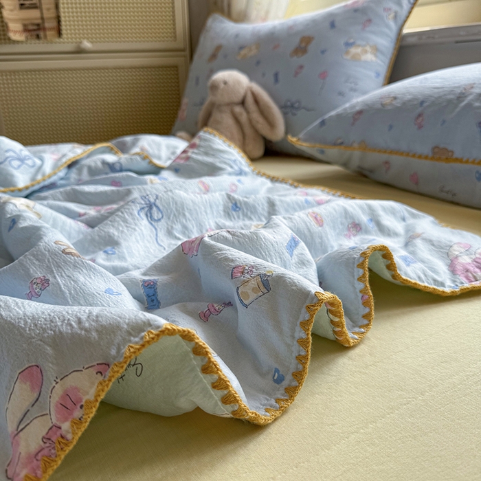 91家纺网 家纺一手货源 找家纺 星巴k家纺 2025新款春夏云感双层纱A类母婴级三角针夏被贝壳边夏凉被贝壳绣【可提供买家秀】 贝壳绣-小猫时光