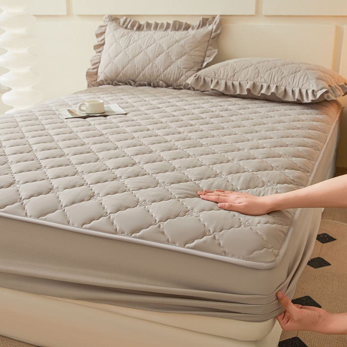 91家纺网 家纺一手货源 找家纺 （总）怡源梦 2025新款蝶恋系列亲肤棉夹棉床笠