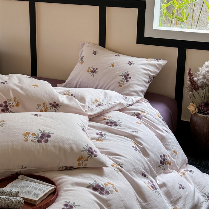 91家纺网 家纺一手货源 找家纺 窝米 2025春季新品全棉双层纱油画风花卉四件套系列（梦境花园、花研巧语） 枇杷园