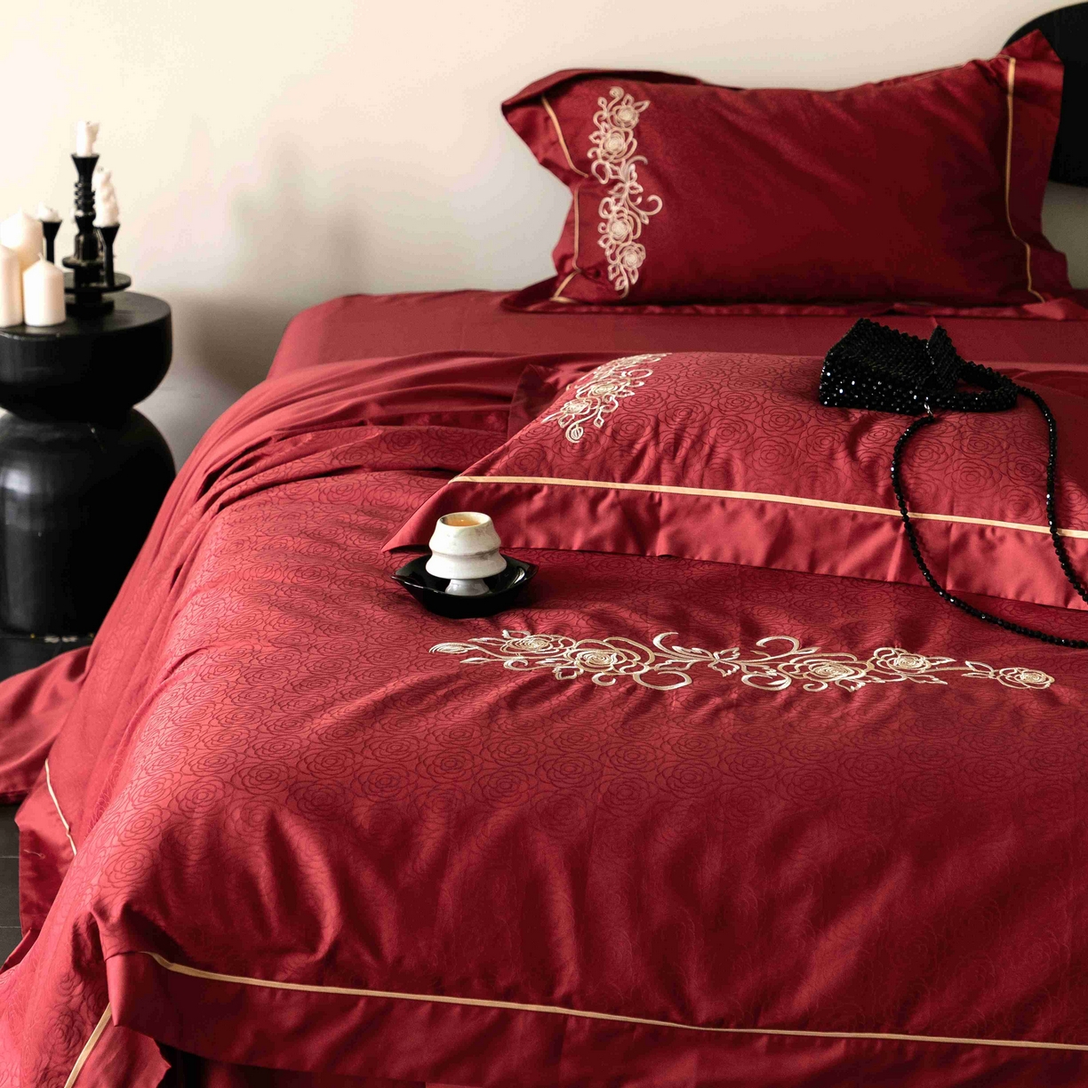 91家纺网 家纺一手货源 找家纺 涞澳家纺 2025新款婚庆款四件套 永恒爱恋