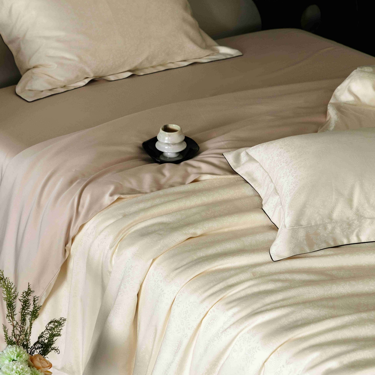 91家纺网 家纺一手货源 找家纺 涞澳家纺 2025新款60支天丝棉提花四件套 海瑟薇-明月白