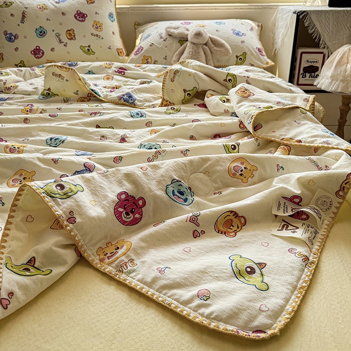 91家纺网 家纺一手货源 找家纺 星巴k家纺 2025新款春夏云感双层纱A类母婴级三角针夏被贝壳边夏凉被贝壳绣【可提供买家秀】 贝壳绣-维尼伙伴