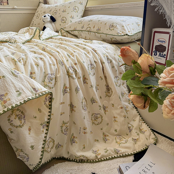 91家纺网 家纺一手货源 找家纺 星巴k家纺 2025新款春夏云感双层纱A类母婴级三角针夏被贝壳边夏凉被贝壳绣【可提供买家秀】 贝壳绣-兔子欢喜