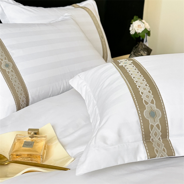 91家纺网 家纺一手货源 找家纺 梦庭帛美 2025新款段条刺绣飞边款四件套 吉祥-咖