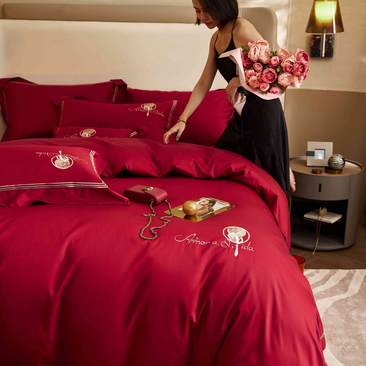 91家纺网 家纺一手货源 找家纺 涞澳家纺 2025新款婚庆款四件套 幸福嫁日