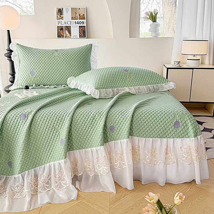 91家纺网 家纺一手货源 找家纺 提花大世界 2025新款A类PE乙纶冰丝凉感三色织550克冰豆豆凉席床裙软凉席 郁金香—PE绿