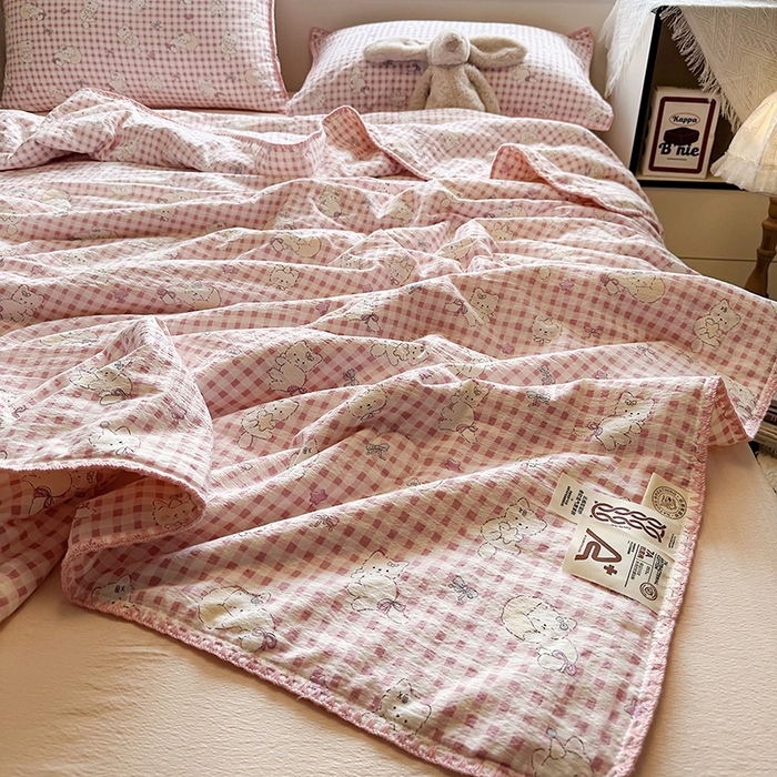 91家纺网 家纺一手货源 找家纺 星巴k家纺 2025新款春夏云感双层纱A类母婴级三角针夏被贝壳边夏凉被贝壳绣【可提供买家秀】 贝壳绣-猫咪晚宴