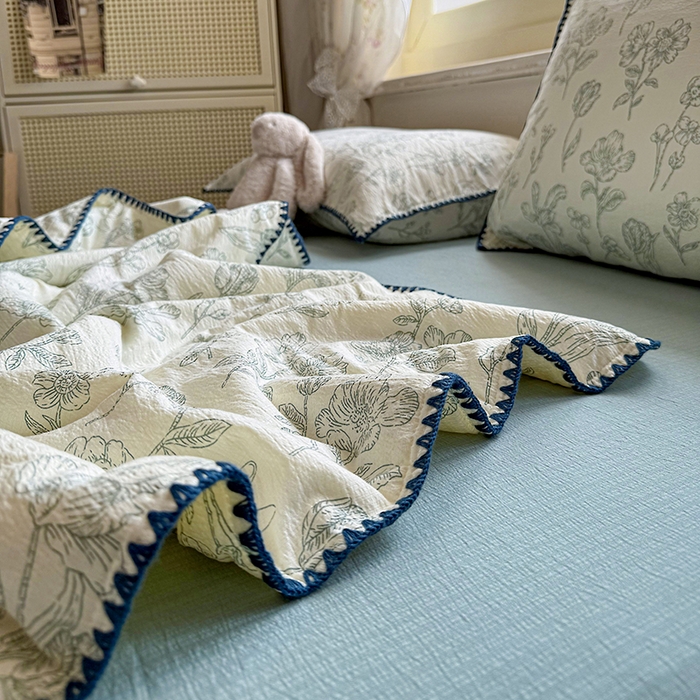 91家纺网 家纺一手货源 找家纺 星巴k家纺 2025新款春夏云感双层纱A类母婴级三角针夏被贝壳边夏凉被贝壳绣【可提供买家秀】 贝壳绣-海像森林