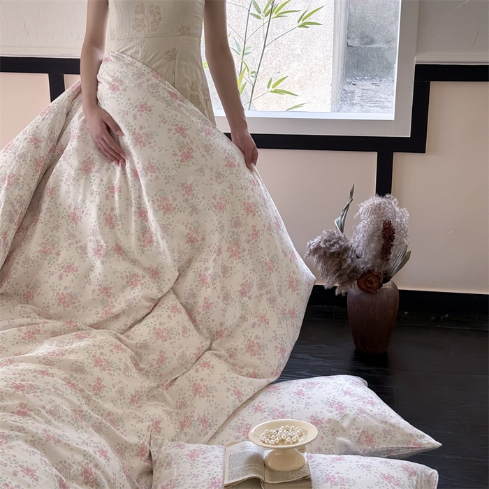 91家纺网 家纺一手货源 找家纺 窝米 2025春季新品全棉双层纱油画风花卉四件套系列（梦境花园、花研巧语） 若梦