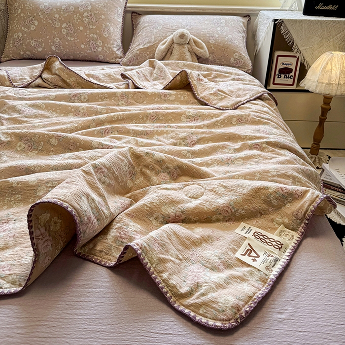 91家纺网 家纺一手货源 找家纺 星巴k家纺 2025新款春夏云感双层纱A类母婴级三角针夏被贝壳边夏凉被贝壳绣【可提供买家秀】 贝壳绣-爱如星辰