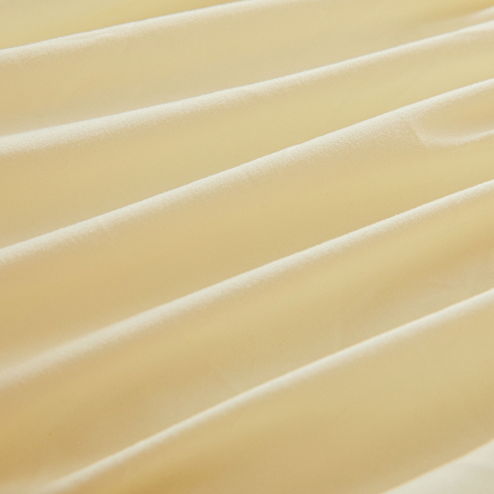 91家纺网 家纺一手货源 找家纺 怡源梦 2025新款蝶恋系列亲肤棉夹棉床笠 米黄