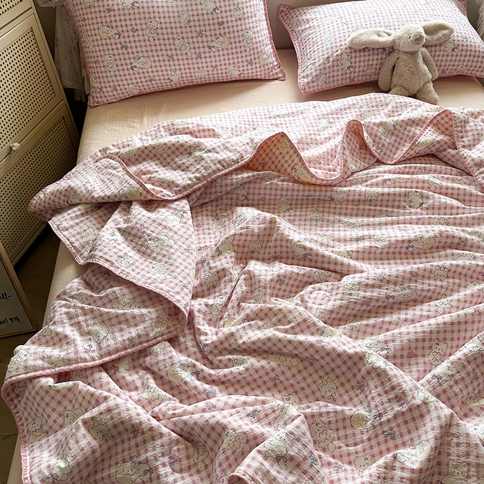 91家纺网 家纺一手货源 找家纺 星巴k家纺 2025新款春夏云感双层纱A类母婴级三角针夏被贝壳边夏凉被贝壳绣【可提供买家秀】 贝壳绣-猫咪晚宴