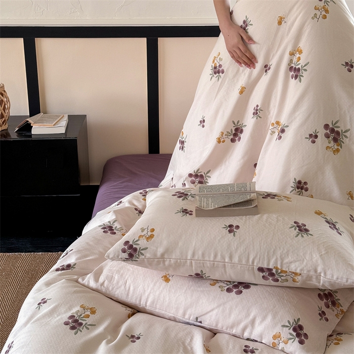 91家纺网 家纺一手货源 找家纺 窝米 2025春季新品全棉双层纱油画风花卉四件套系列（梦境花园、花研巧语） 枇杷园