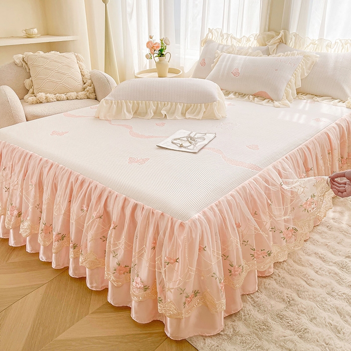 91家纺网 家纺一手货源 找家纺 （总）好儿喜家纺 2025新款恬静系列凉席床裙冰丝席床罩凉席韩式凉感豆豆凉席床盖