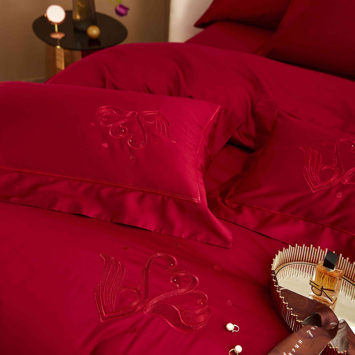 91家纺网 家纺一手货源 找家纺 涞澳家纺 2025新款婚庆款四件套 唯美婚礼