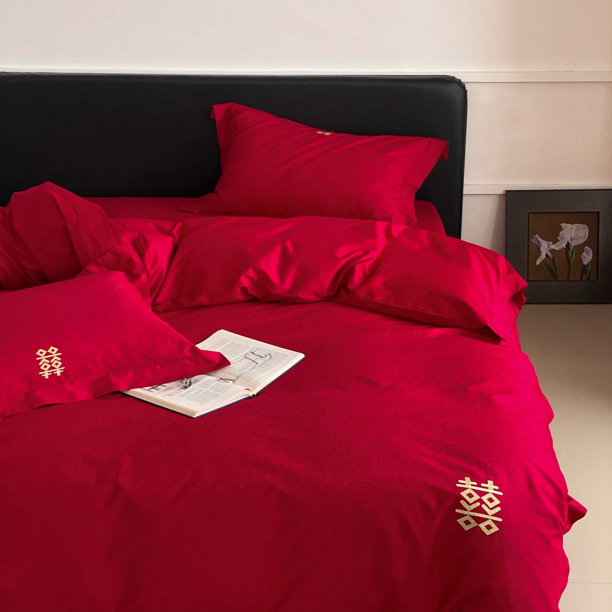 91家纺网 家纺一手货源 找家纺 涞澳家纺 2025新款婚庆款四件套 幸福花海